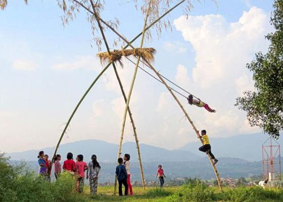 गाउँघरबाट लोप हुँदै रोटे पिङ र लिङ्गेपिङ