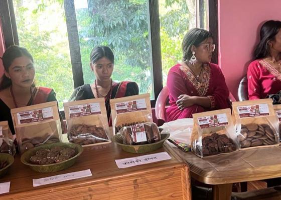 कक्षा १२ को परीक्षा दिएर बसेकालाई कोदोको परिकार उत्पादन र प्याकेजिङ तालिम