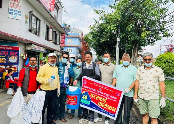 यातायात मजदुरले बसपार्क बढारे