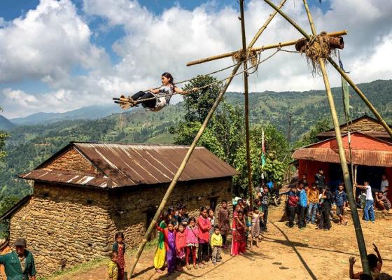 माइती–मावलीको सम्बन्ध प्रगाढ बनाउने दसैँको फेरिँदो शैली